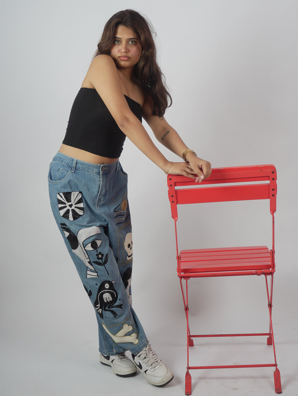 Pretty Mess Denim Jeans styled look – one-of-a-kind embroidered denim